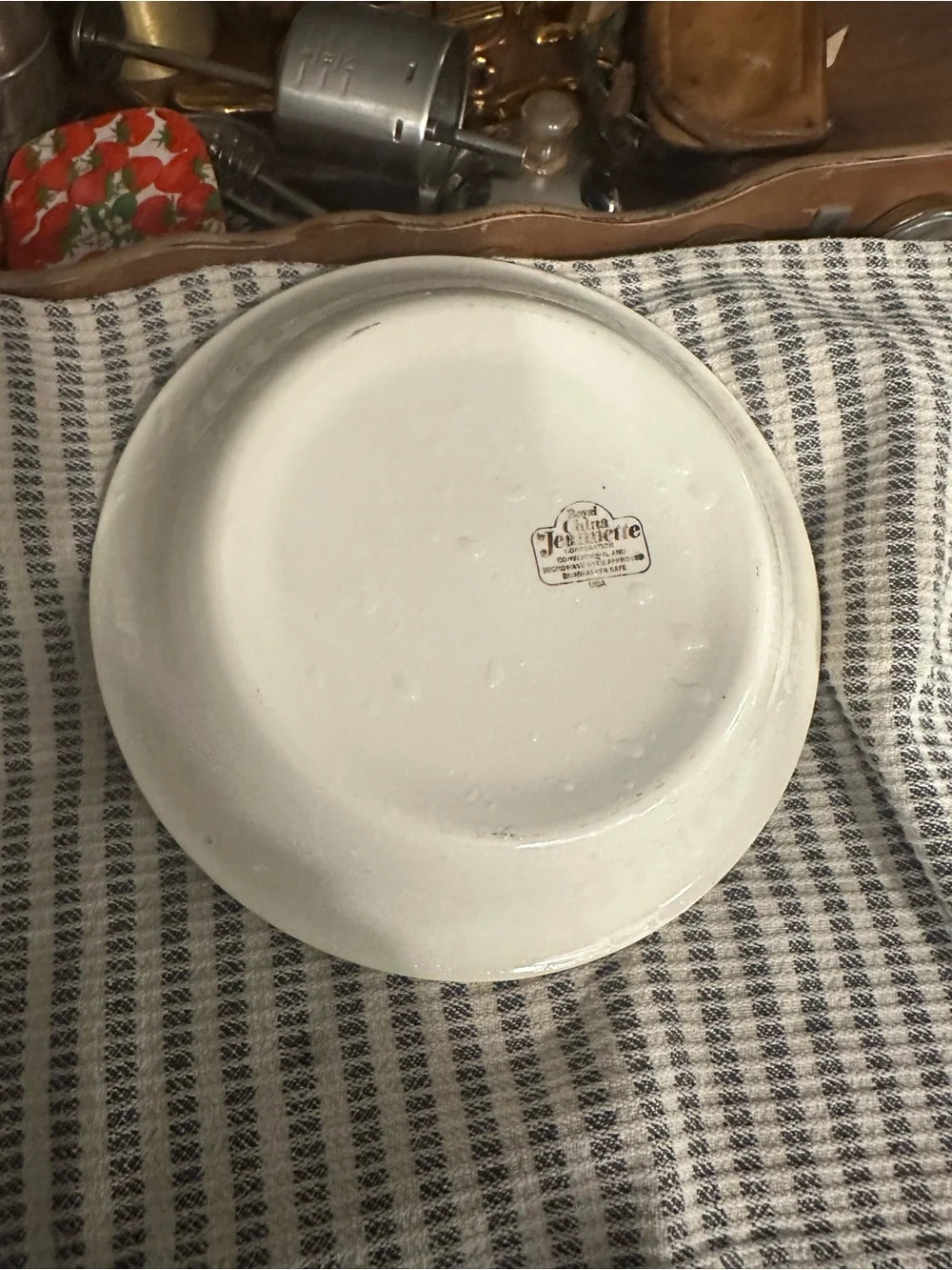 VTG Royal China Jeannette Cheesecake Recipe Pie Plate Dish Ironstone 11”